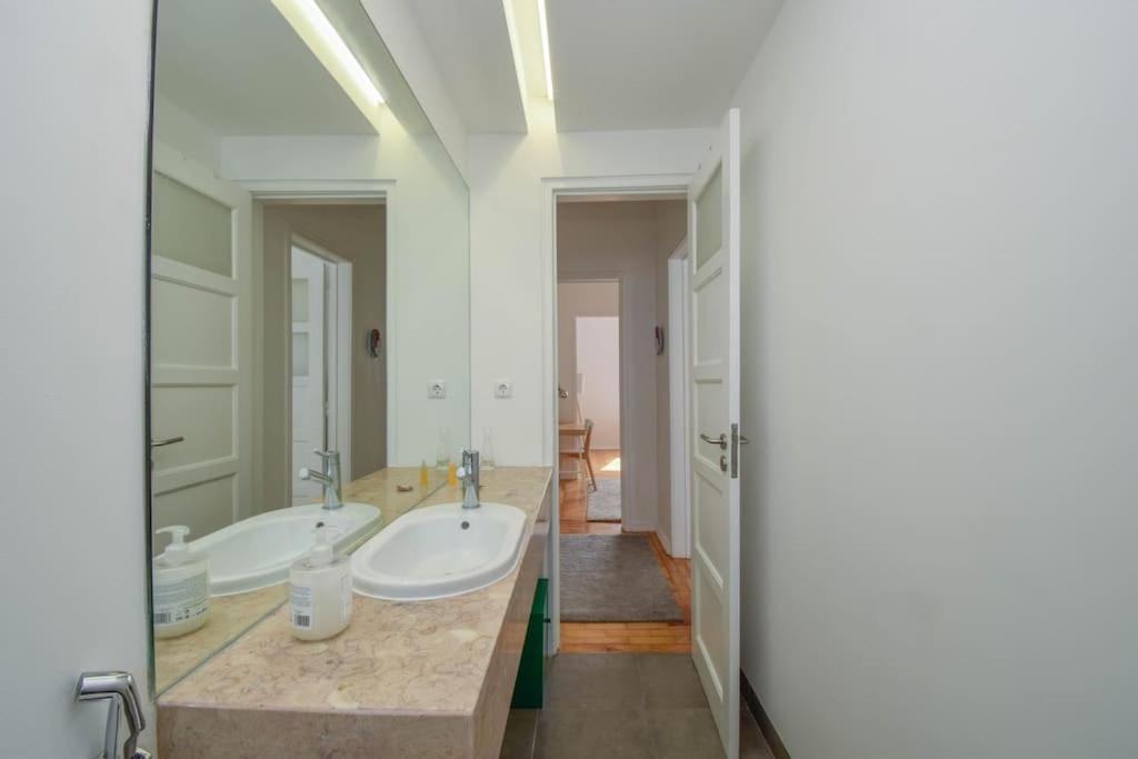 Cozy And Sunny Family Apartment Lisboa Dış mekan fotoğraf