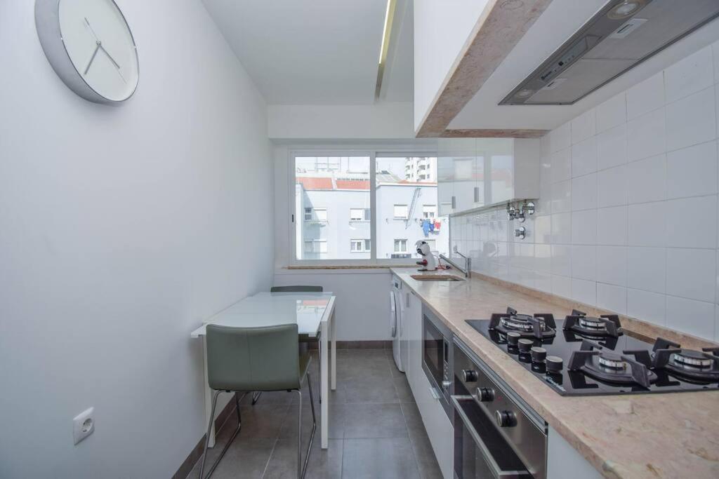 Cozy And Sunny Family Apartment Lisboa Dış mekan fotoğraf